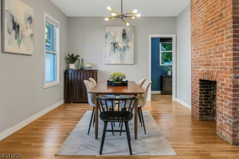 18 Gardiner Place Montclair NJ 07042