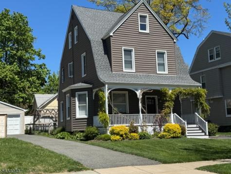 18 Gardiner Place Montclair NJ 07042