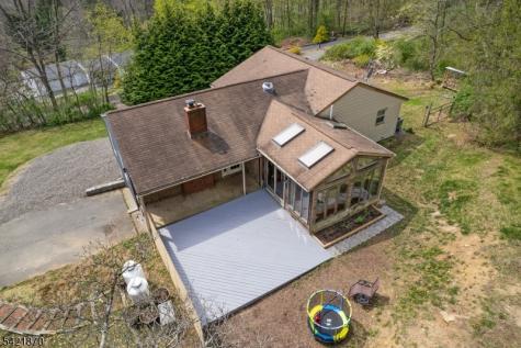 2 Christine Road Independence NJ 07840