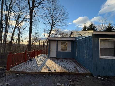 901 Chestnut Path Stillwater NJ 07860