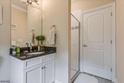 6 Jared Place Mount Olive NJ 07828