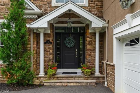 6 Jared Place Mount Olive NJ 07828