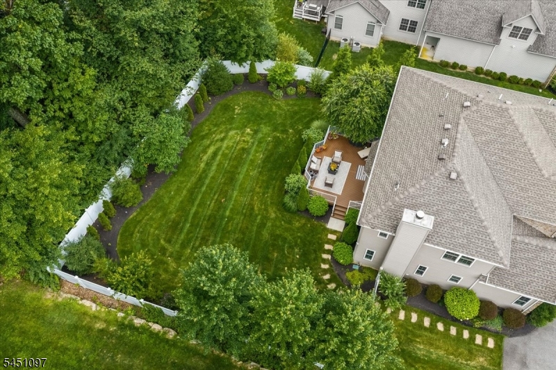 6 Jared Place Mount Olive NJ 07828