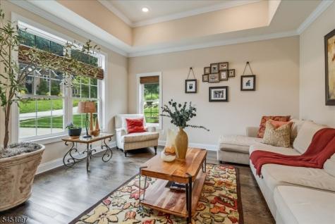6 Jared Place Mount Olive NJ 07828