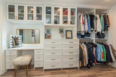 6 Lauri Drive Florham Park NJ 07932