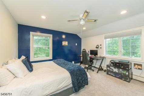 6 Lauri Drive Florham Park NJ 07932
