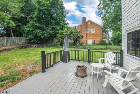 6 Lauri Drive Florham Park NJ 07932
