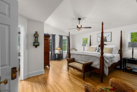 22 Hawthorn Drive Roxbury NJ 07876