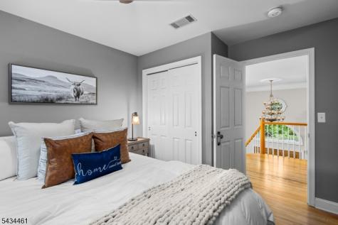 22 Hawthorn Drive Roxbury NJ 07876