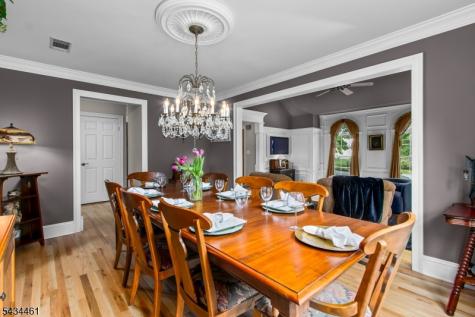 22 Hawthorn Drive Roxbury NJ 07876