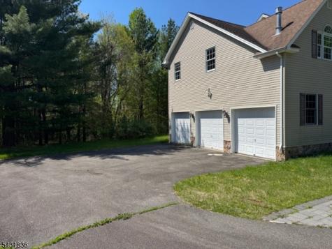 15 Berry Court Mount Olive NJ 07836