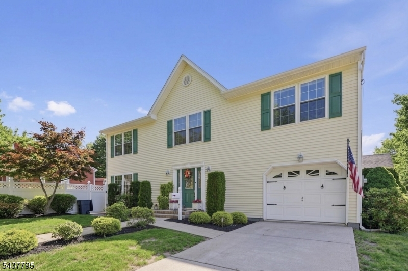 81 Hudson Avenue Ridgefield Park Village NJ 07660