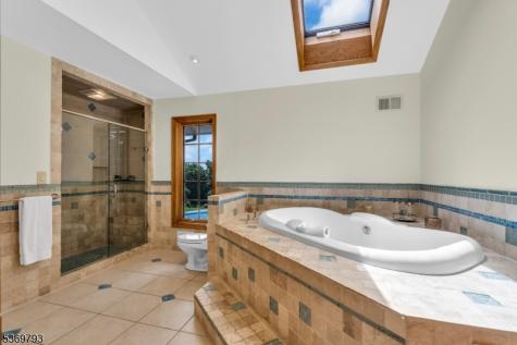 44 Hillcrest Road Bridgewater NJ 08836