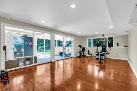 44 Hillcrest Road Bridgewater NJ 08836