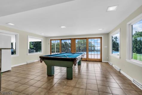 44 Hillcrest Road Bridgewater NJ 08836