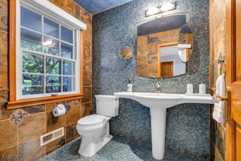 44 Hillcrest Road Bridgewater NJ 08836