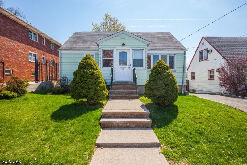 116 E 10th Street Linden NJ 07036