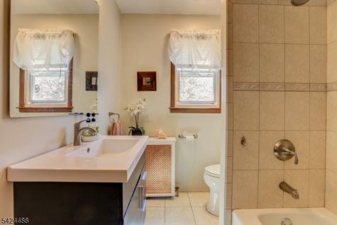 116 E 10th Street Linden NJ 07036