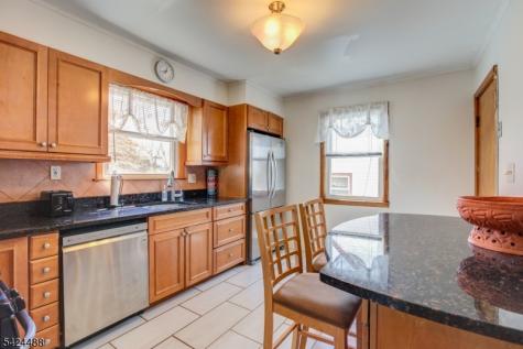 116 E 10th Street Linden NJ 07036