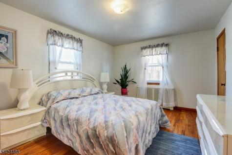116 E 10th Street Linden NJ 07036