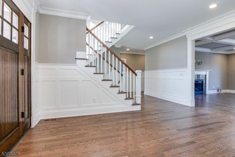 1 Juniper Pointe Trail Green Brook NJ 08812