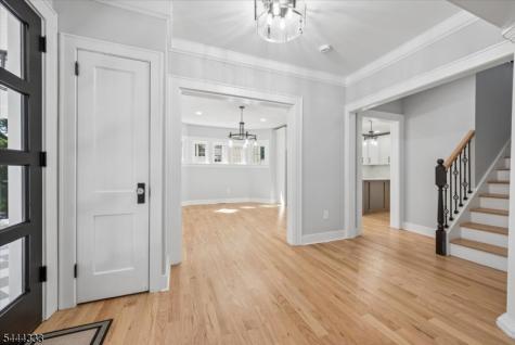 18 Burchfield Avenue Cranford NJ 07016
