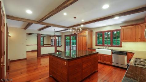 35 Rolling Hill Road Bernardsville NJ 07924