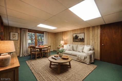 35 Rolling Hill Road Bernardsville NJ 07924