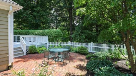 35 Rolling Hill Road Bernardsville NJ 07924