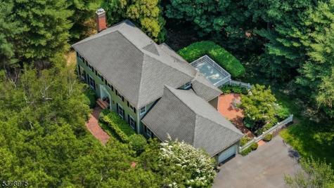35 Rolling Hill Road Bernardsville NJ 07924