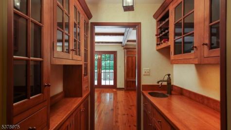 35 Rolling Hill Road Bernardsville NJ 07924