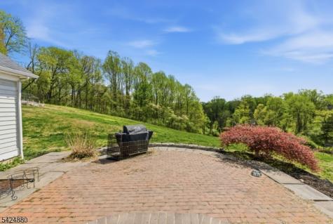 19 Allerton Road Clinton NJ 08833