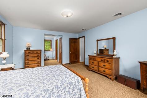 183 Eyland Avenue Roxbury NJ 07876