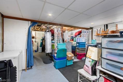 183 Eyland Avenue Roxbury NJ 07876