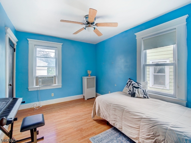 93 Midland Avenue East Orange NJ 07017