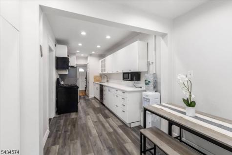 478 Brook Avenue Passaic NJ 07055