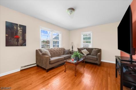 16 Abbott Court Flemington NJ 08822