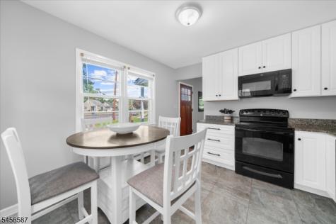 16 Abbott Court Flemington NJ 08822