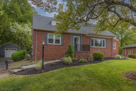 14 Meadowbrook Lane Piscataway NJ 08854