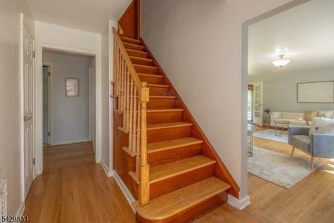 14 Meadowbrook Lane Piscataway NJ 08854