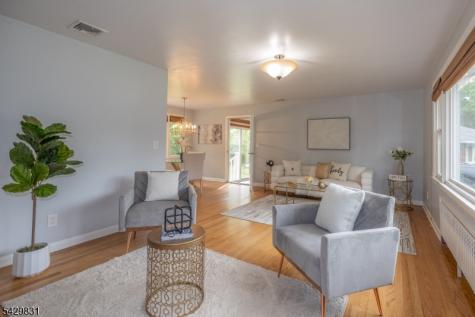 14 Meadowbrook Lane Piscataway NJ 08854