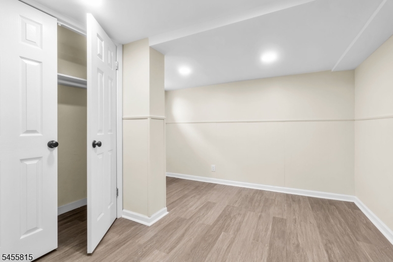 209 S Michigan Avenue Kenilworth NJ 07033
