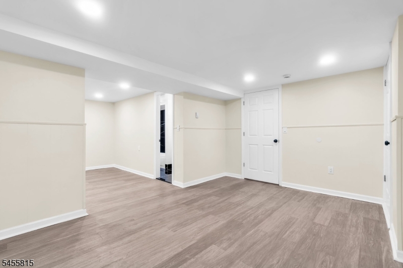 209 S Michigan Avenue Kenilworth NJ 07033