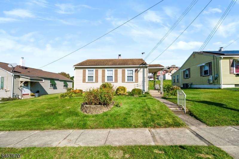 825 Hill Street Phillipsburg NJ 08865