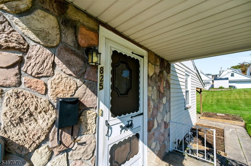 825 Hill Street Phillipsburg NJ 08865