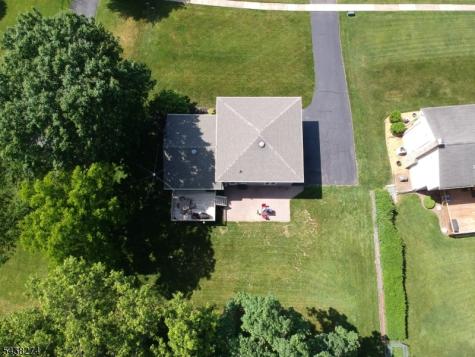 21 Whitegate Road Roxbury NJ 07876