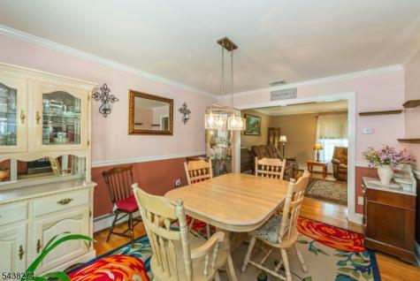21 Whitegate Road Roxbury NJ 07876