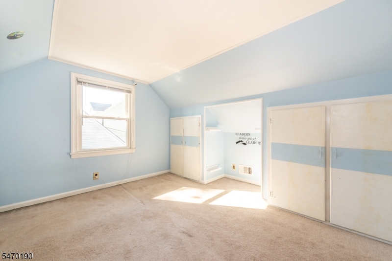 214 Villa Place Rahway NJ 07065
