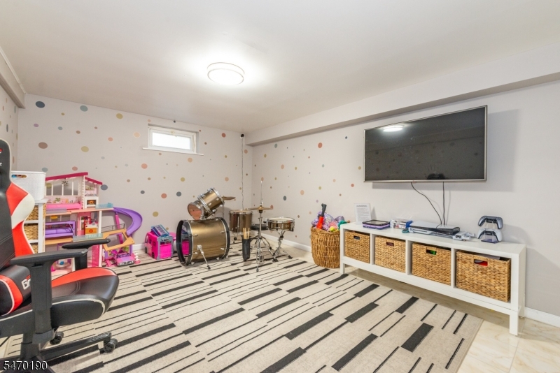 214 Villa Place Rahway NJ 07065