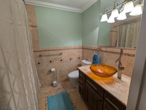 19 Kathryn Street Clark NJ 07066